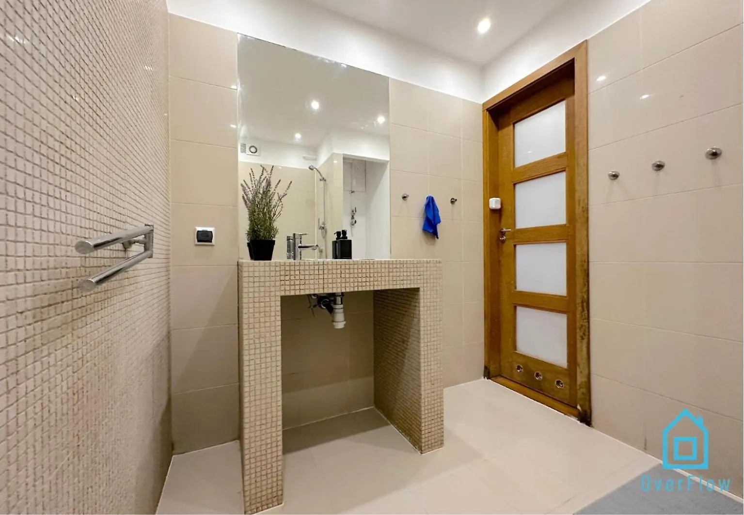 Homestay Deer Room - 5 Minutes To Sopot Molo & Seaside